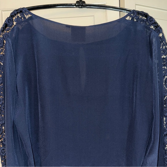 Tory Burch Silk Lillian Blouse, size 10 - Picture 11 of 13